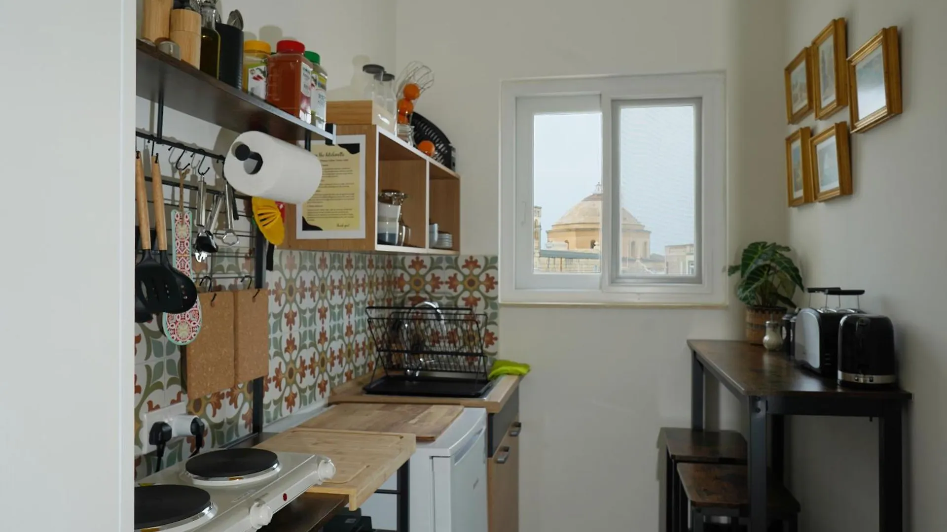 Affordable Central Malta Summer Retreat Maison d'hôtes Mosta